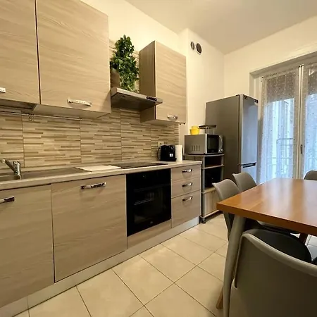 Apartmán - Modern And Chic Bergamo